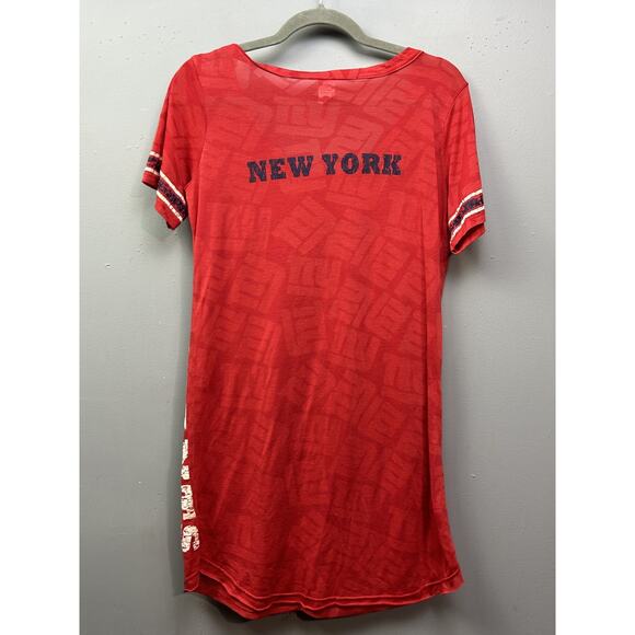 New‎ York Giants Shirt Womens Medium Red NFL Football Scoop Neck Reebok Tee - Picture 2 of 6